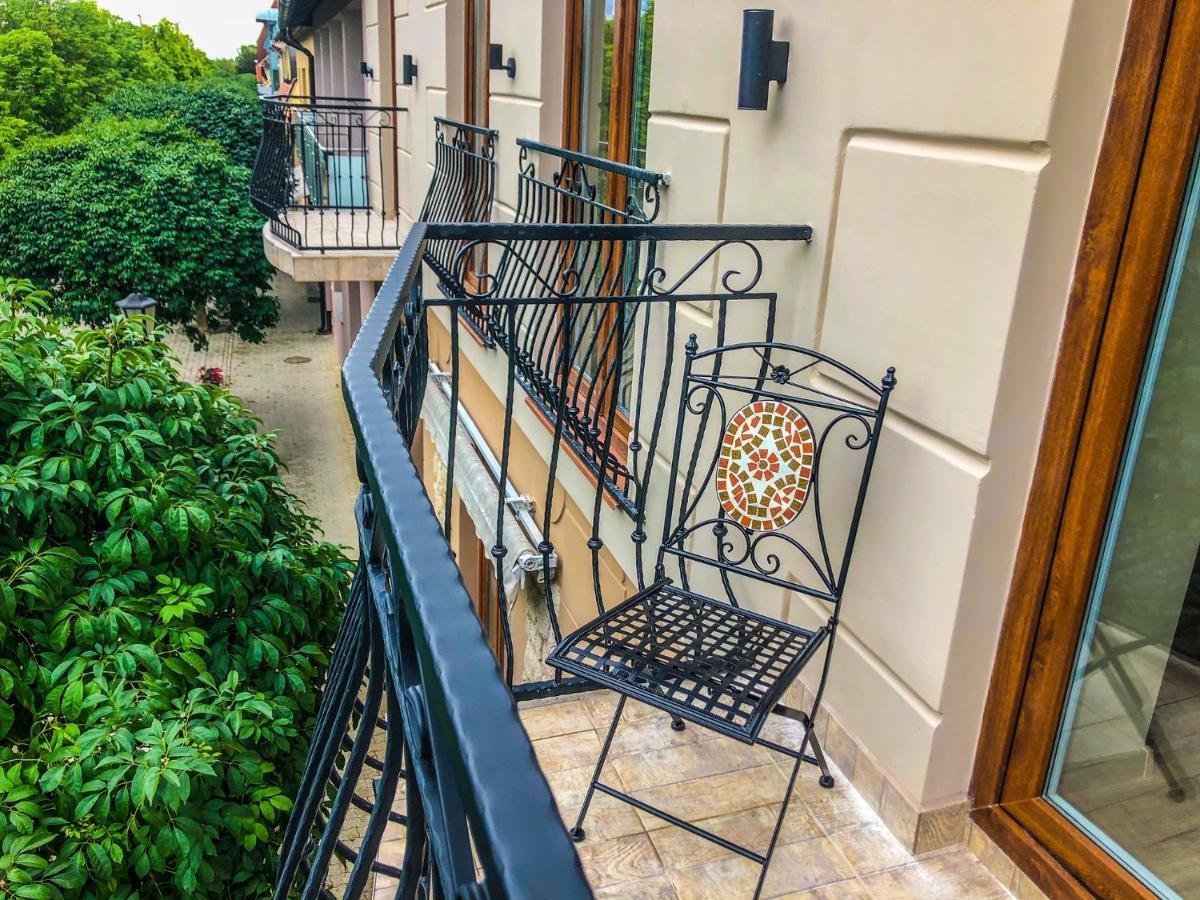 Holiday Apartmanház Harkany Ngoại thất bức ảnh