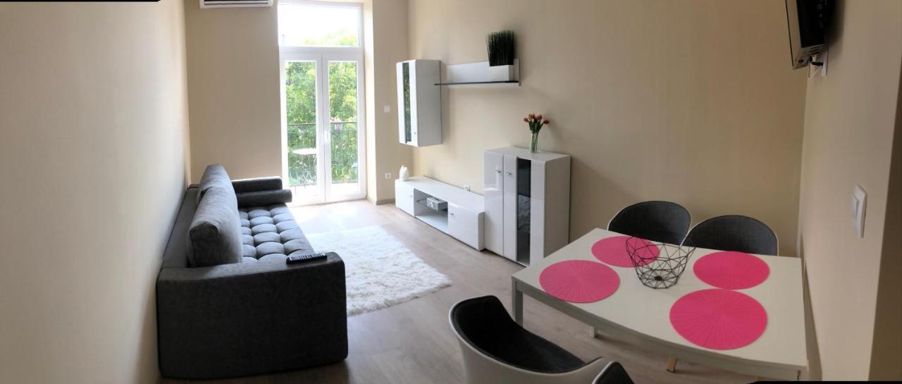 Holiday Apartmanház Harkany Ngoại thất bức ảnh