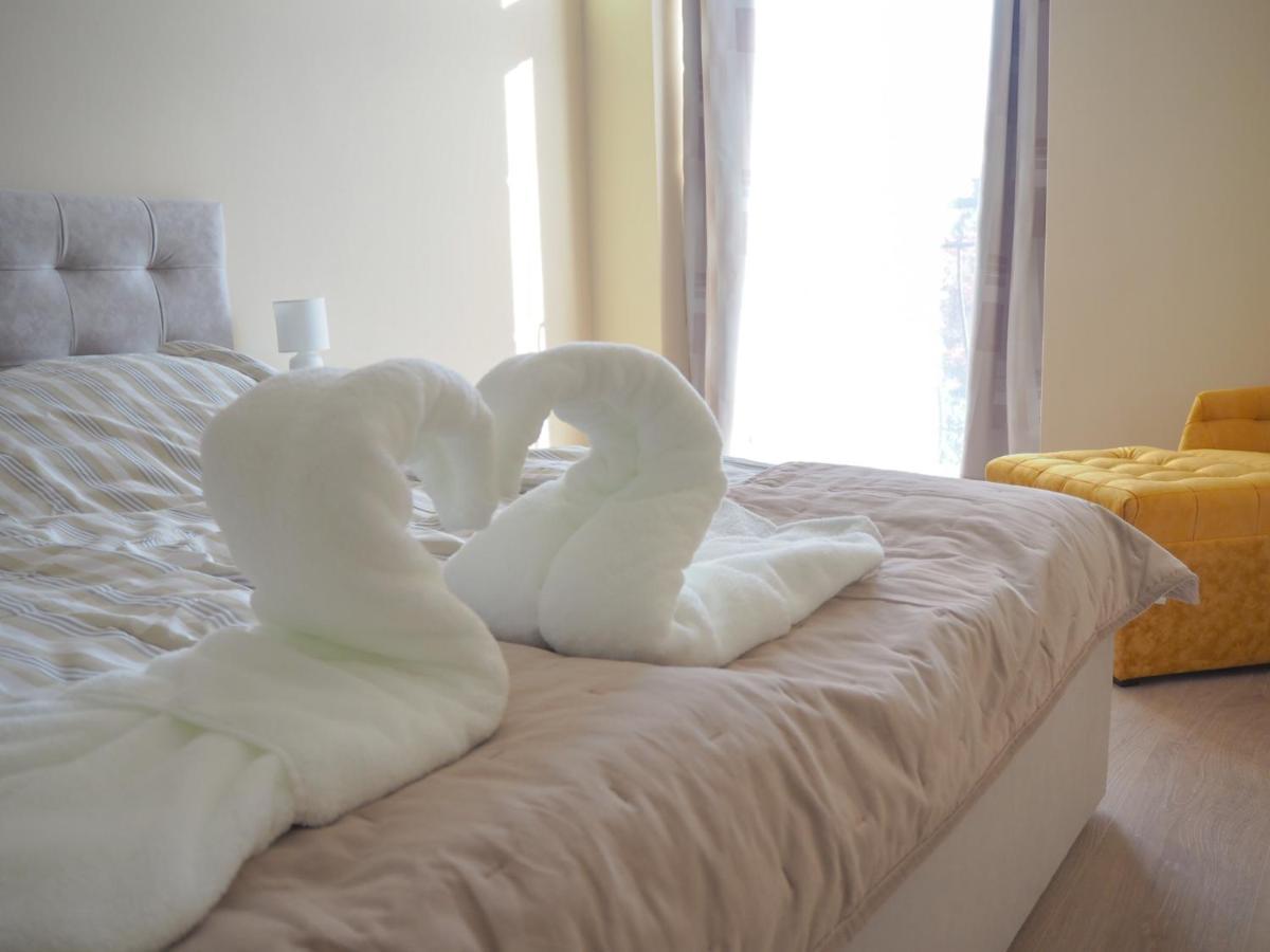 Holiday Apartmanház Harkany Ngoại thất bức ảnh