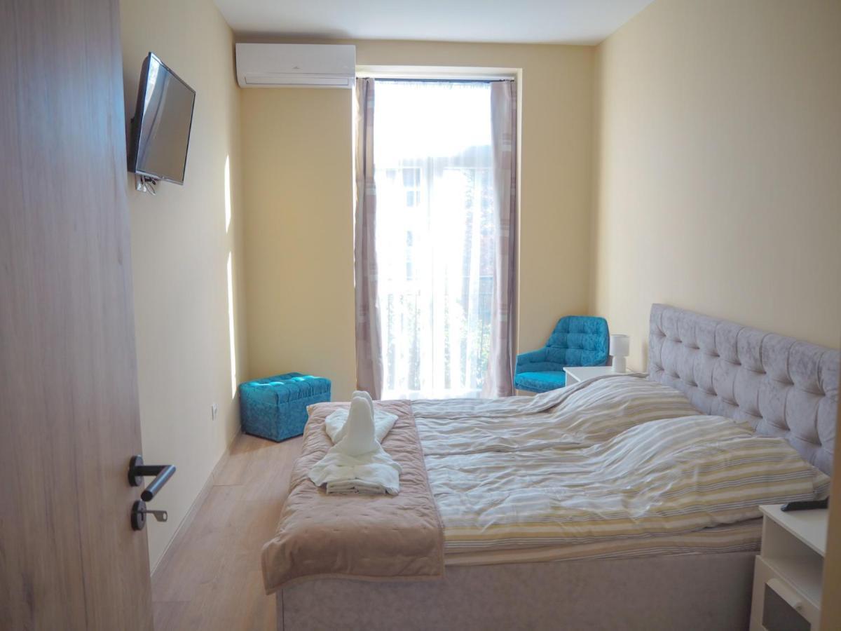Holiday Apartmanház Harkany Ngoại thất bức ảnh