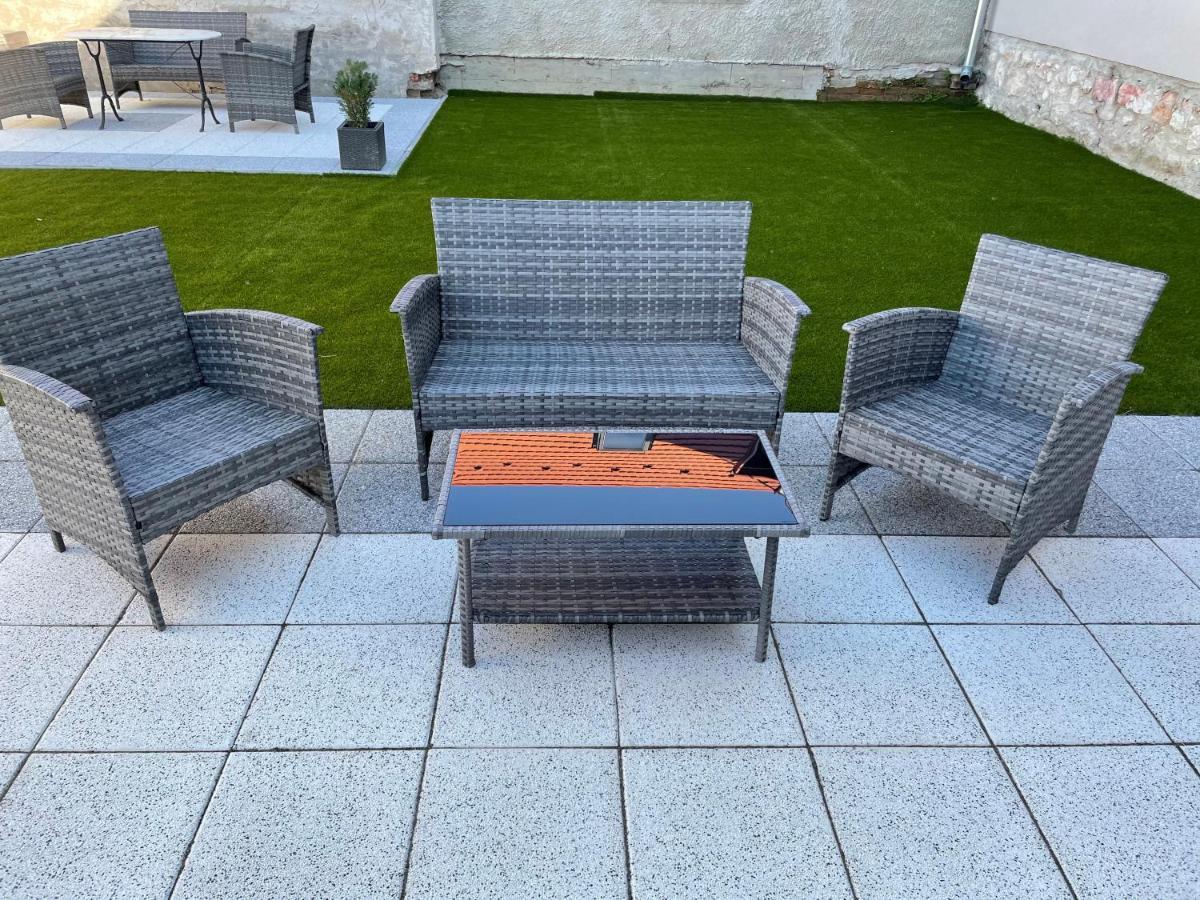 Holiday Apartmanház Harkany Ngoại thất bức ảnh