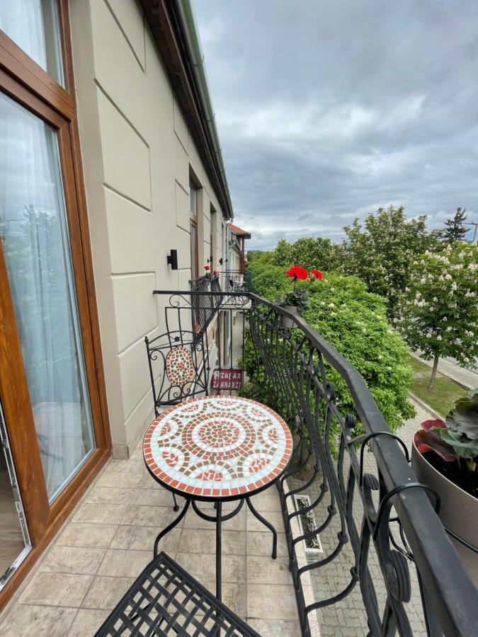 Holiday Apartmanház Harkany Ngoại thất bức ảnh